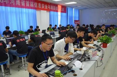 软件工程专业（网络与信息安全方向）—— 构筑数字世界的安全防线